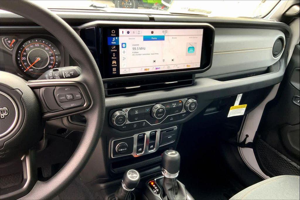 new 2026 Jeep Wrangler car, priced at $37,679