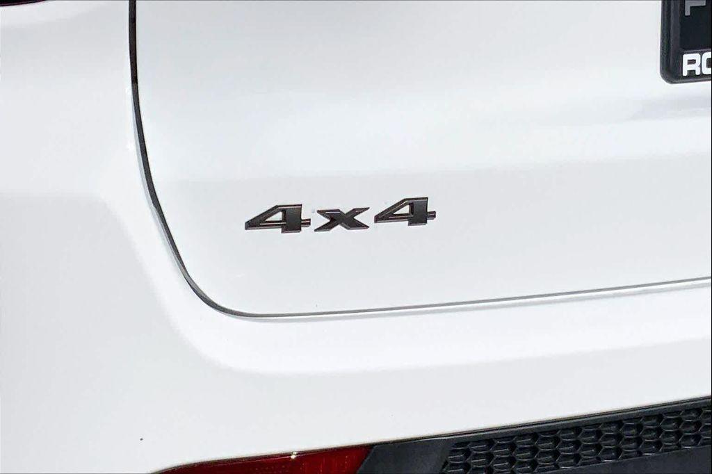 new 2026 Jeep Compass car, priced at $33,485