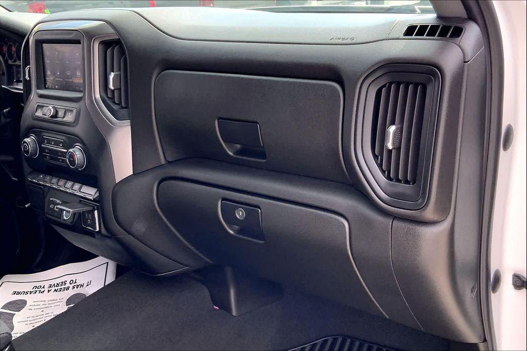 used 2024 Chevrolet Silverado 1500 car, priced at $29,499