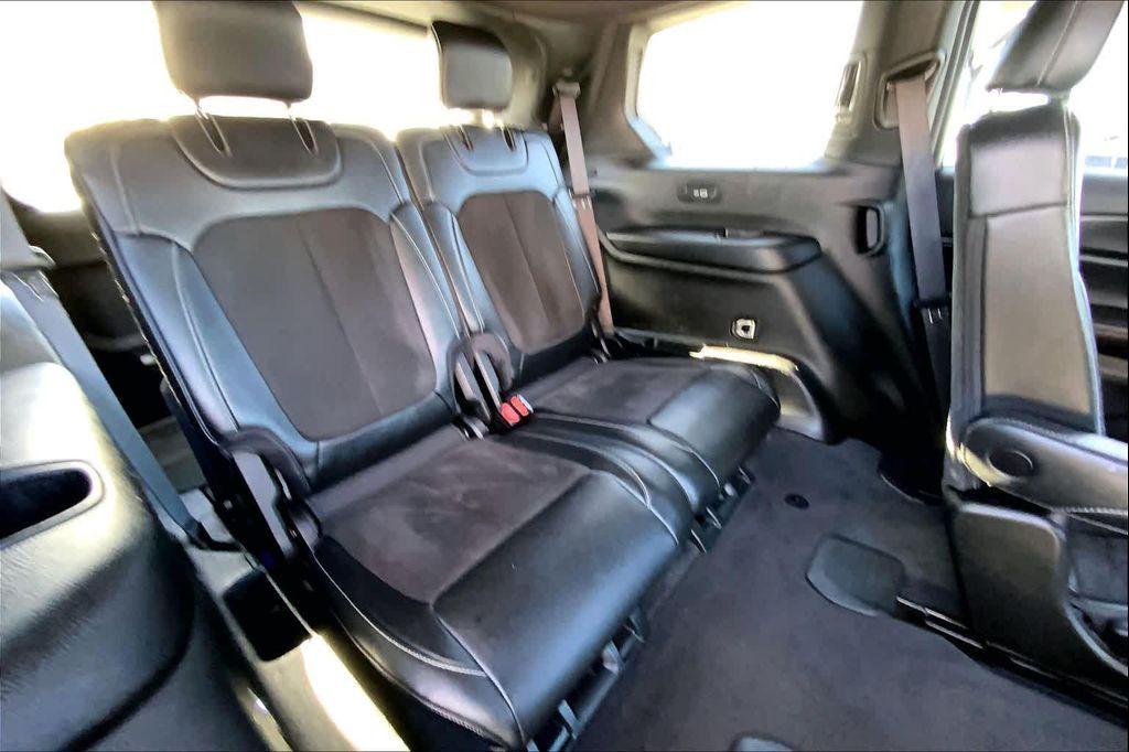 used 2023 Jeep Grand Cherokee L car, priced at $26,250