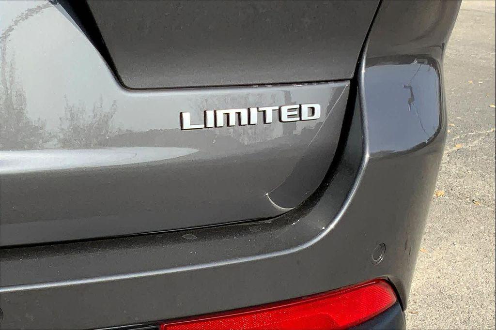 new 2025 Jeep Grand Cherokee L car, priced at $44,170