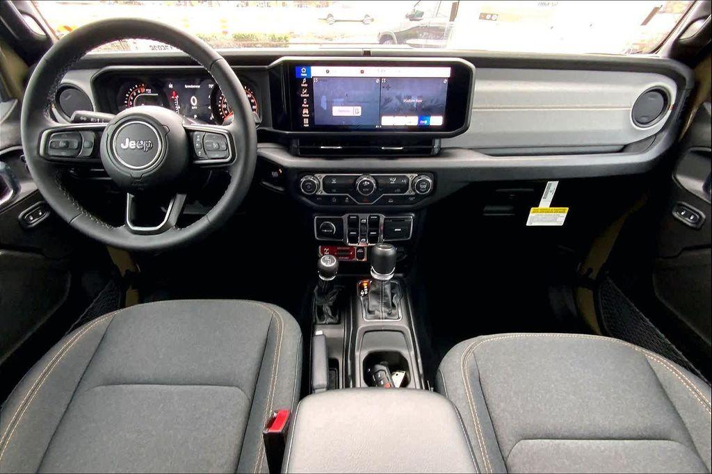 new 2026 Jeep Gladiator car, priced at $46,254