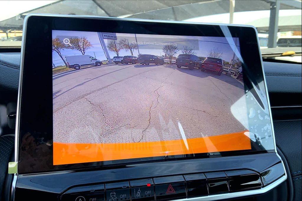 new 2026 Jeep Compass car, priced at $33,805