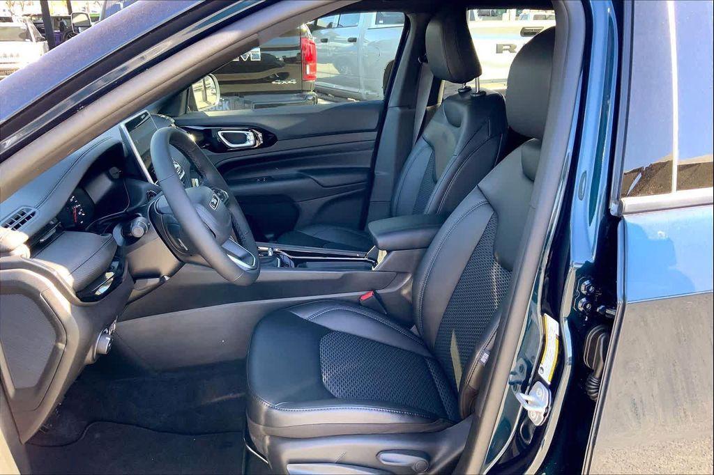new 2026 Jeep Compass car, priced at $31,803
