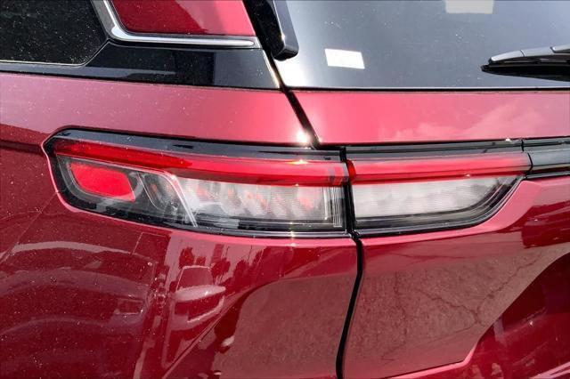 new 2026 Jeep Grand Cherokee car, priced at $36,640
