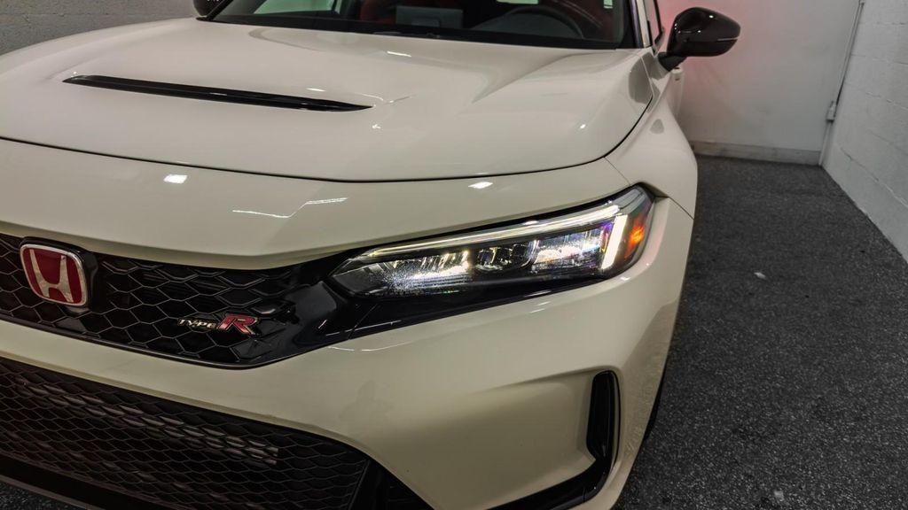 used 2025 Honda Civic Type R car, priced at $39,995