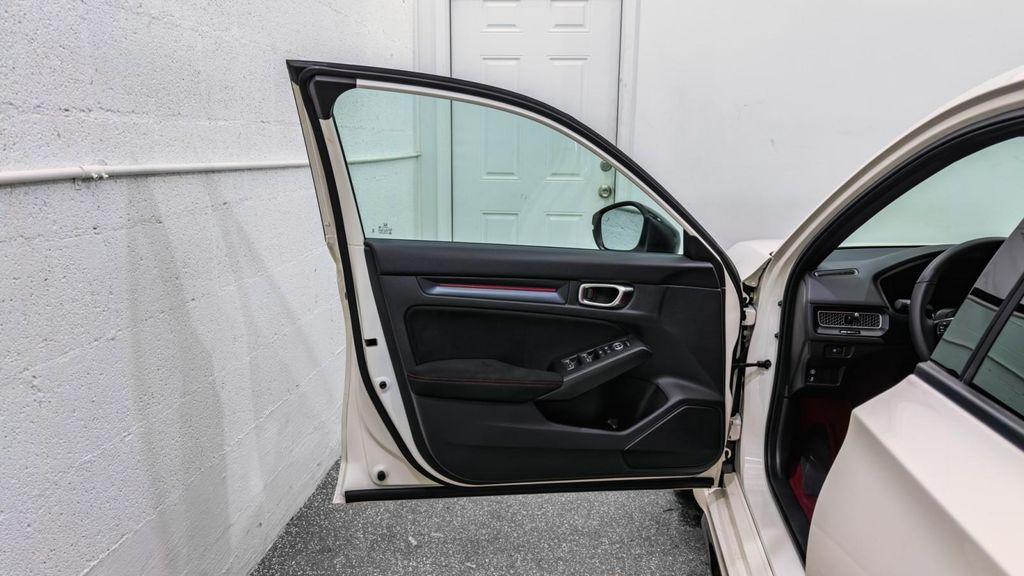 used 2025 Honda Civic Type R car, priced at $39,995