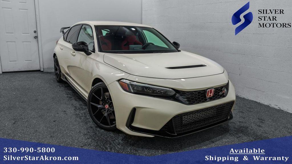 used 2025 Honda Civic Type R car, priced at $39,995