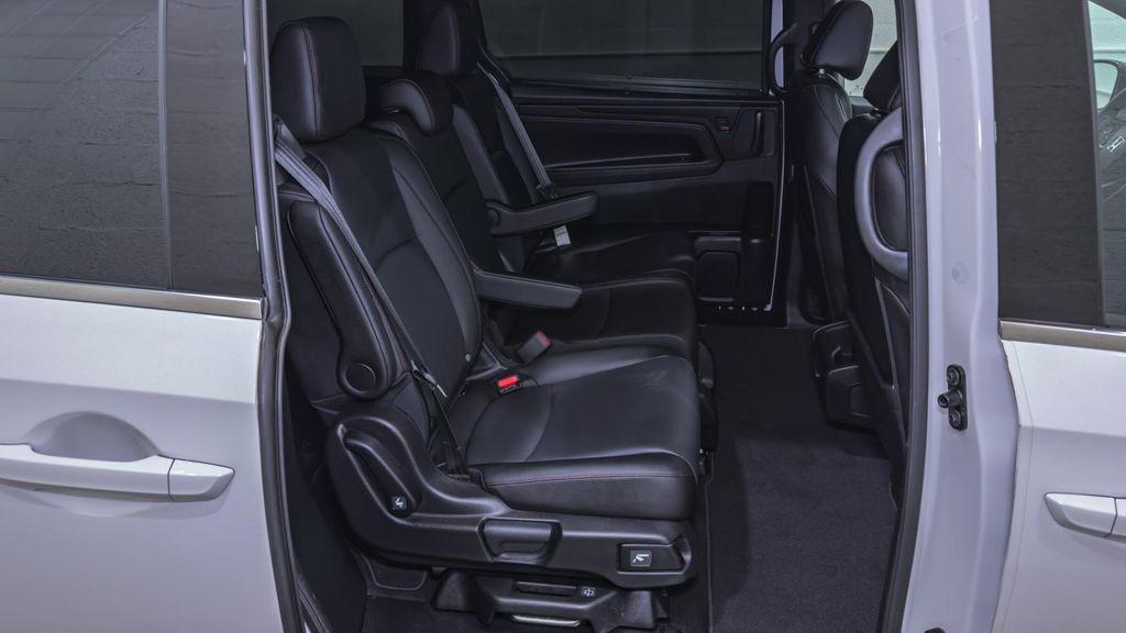used 2024 Honda Odyssey car, priced at $32,495