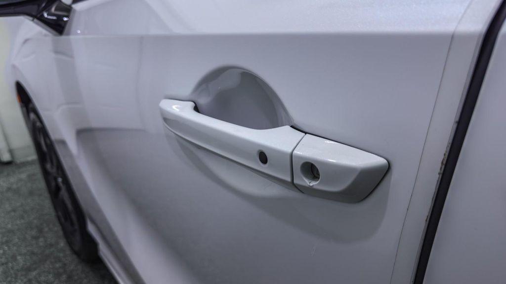 used 2024 Honda Odyssey car, priced at $32,495