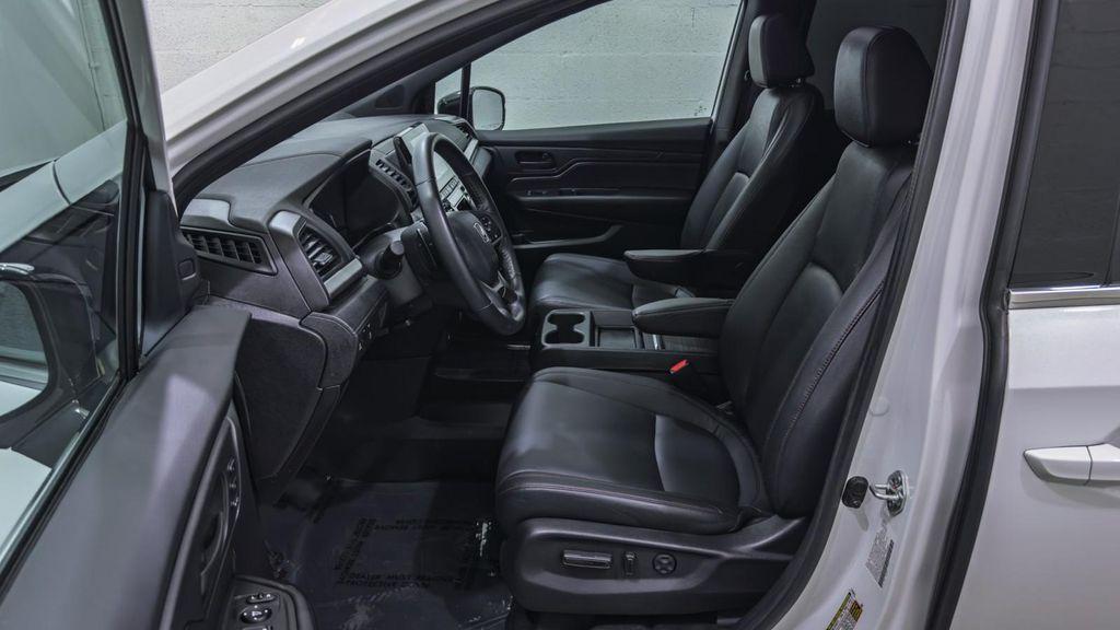 used 2024 Honda Odyssey car, priced at $32,495