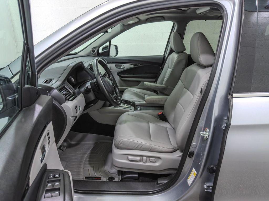 used 2022 Honda Pilot car, priced at $29,495