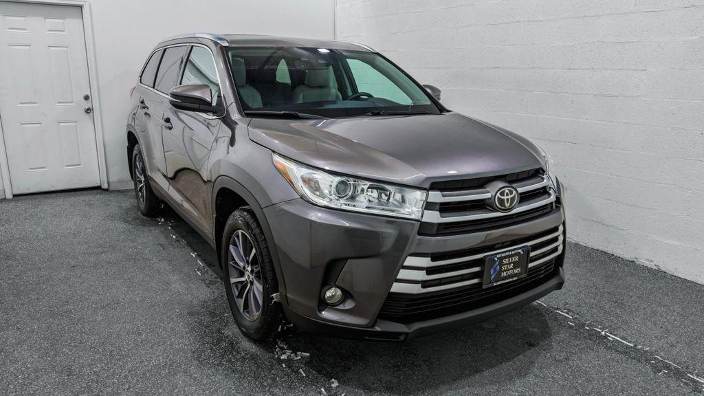 used 2019 Toyota Highlander car, priced at $26,495