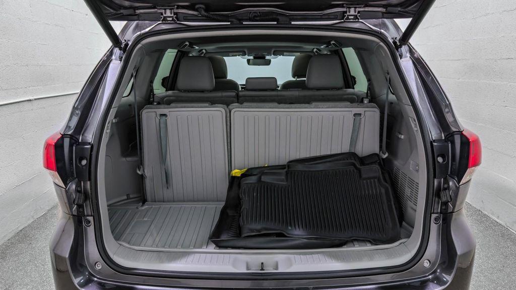 used 2019 Toyota Highlander car, priced at $26,495