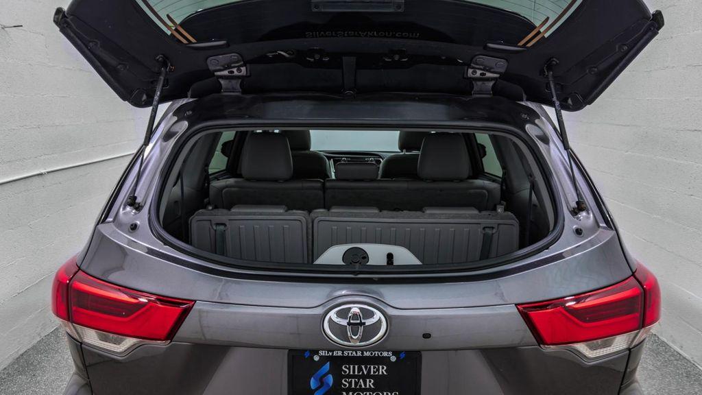 used 2019 Toyota Highlander car, priced at $26,495