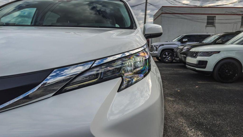 used 2024 Toyota Sienna car, priced at $59,995