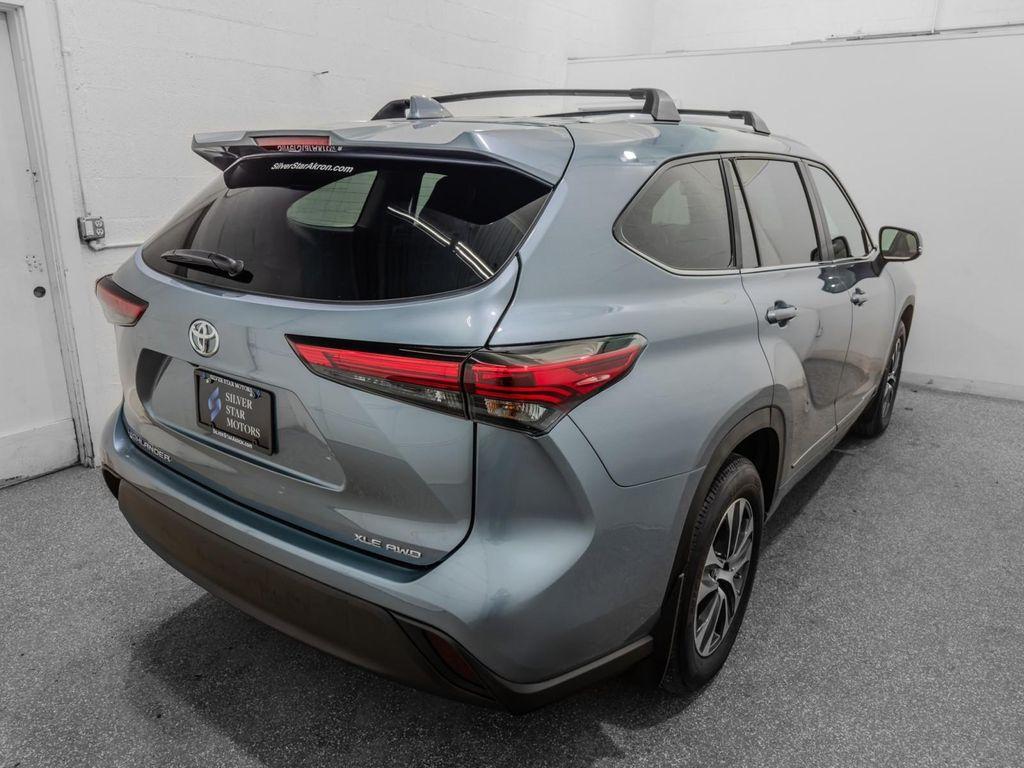 used 2023 Toyota Highlander car, priced at $34,995