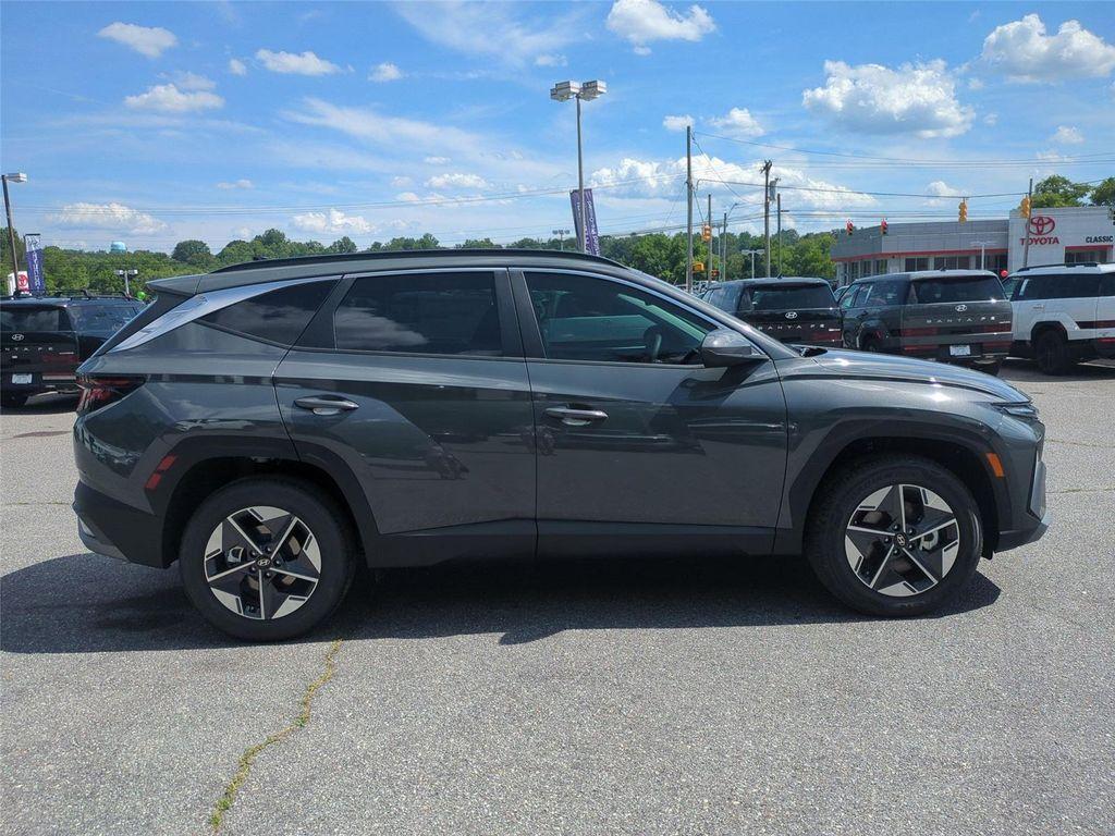 new 2026 Hyundai TUCSON Hybrid car