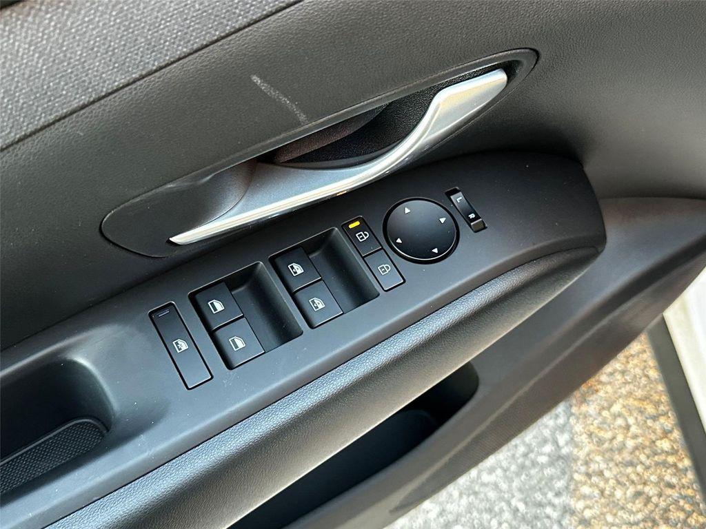 new 2025 Hyundai Tucson car, priced at $35,500