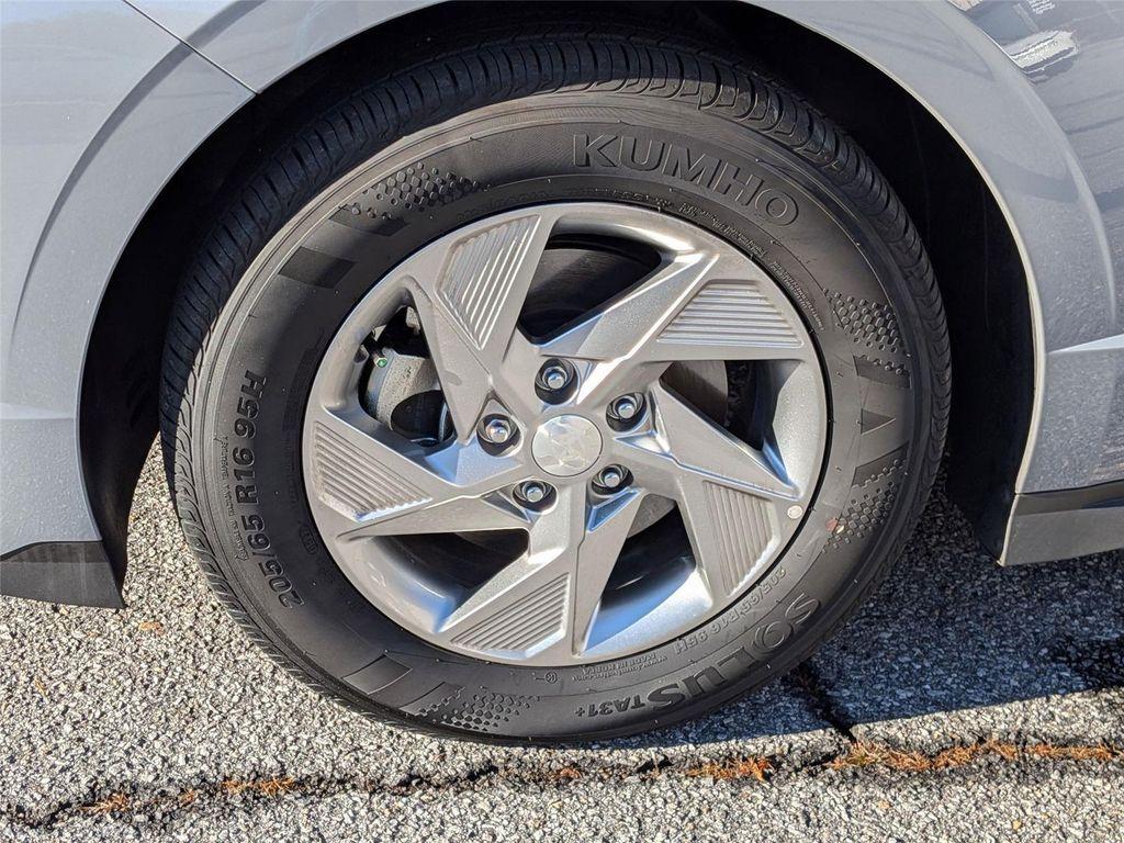 used 2025 Hyundai Sonata car, priced at $22,634