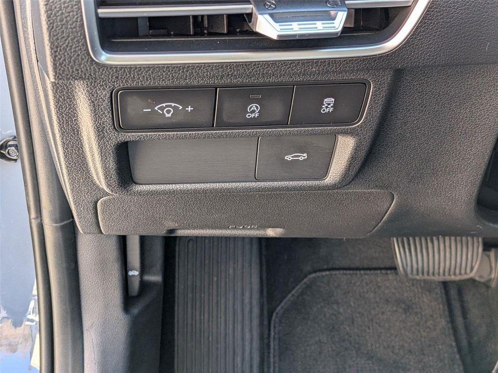 used 2025 Hyundai Sonata car, priced at $22,634