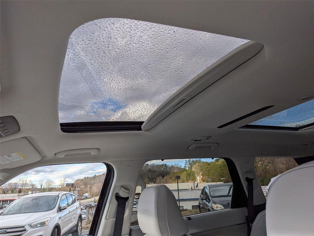 new 2026 Hyundai Palisade Hybrid car, priced at $61,155