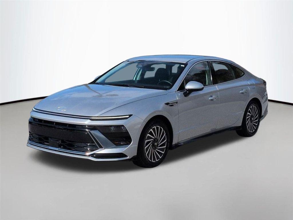 used 2024 Hyundai Sonata Hybrid car, priced at $25,798