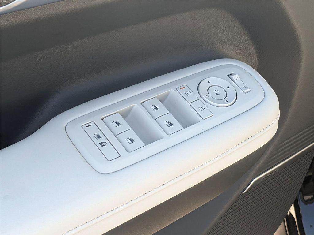 new 2025 Hyundai Santa Fe car, priced at $44,281