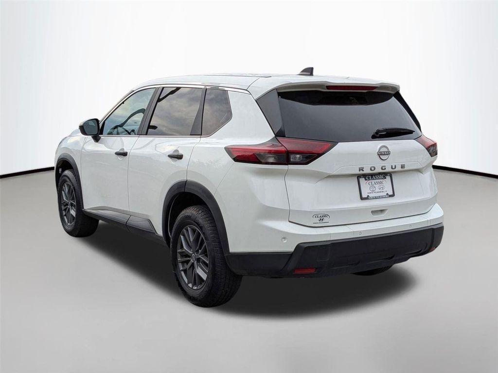 used 2024 Nissan Rogue car, priced at $17,998