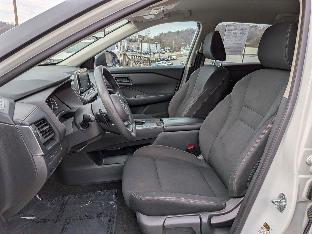 used 2024 Nissan Rogue car, priced at $17,998