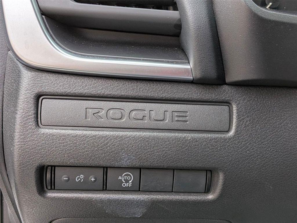 used 2024 Nissan Rogue car, priced at $17,998