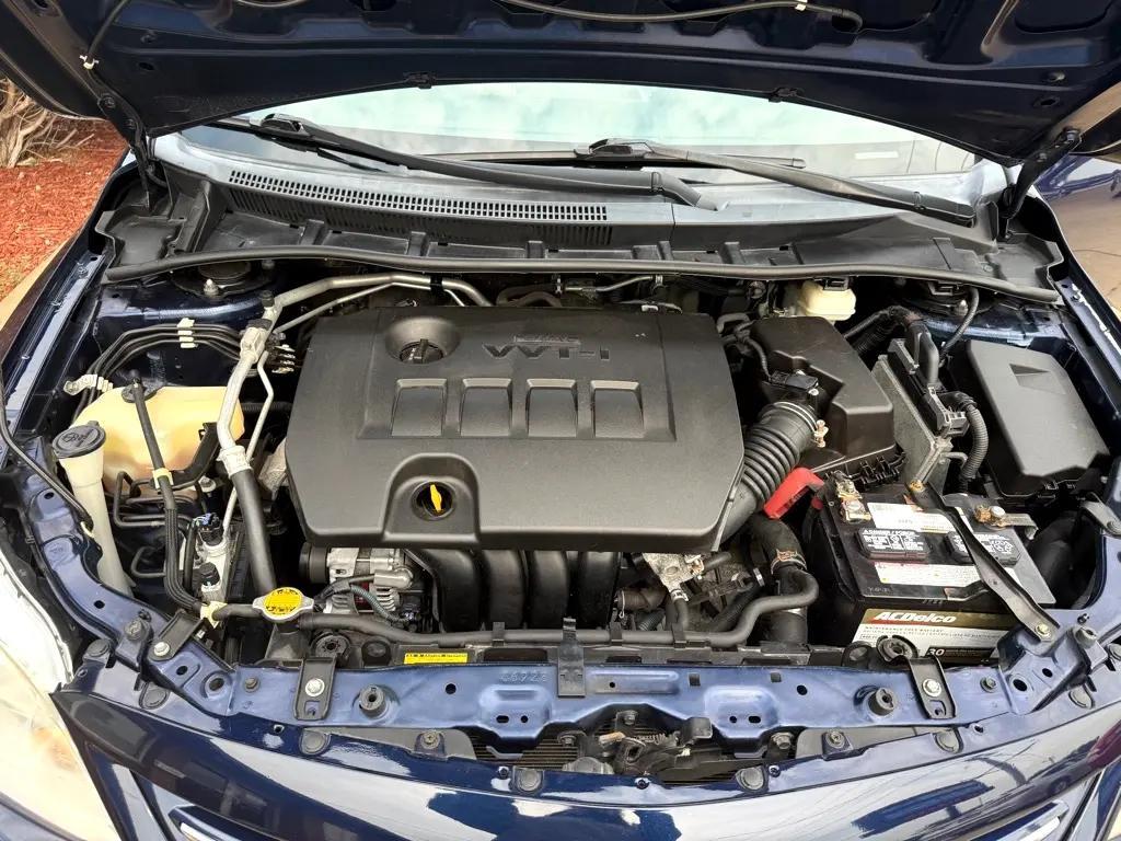 2013 BLUE Toyota Corolla