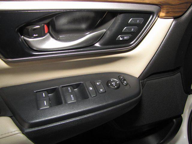 used 2021 Honda CR-V car, priced at $26,998