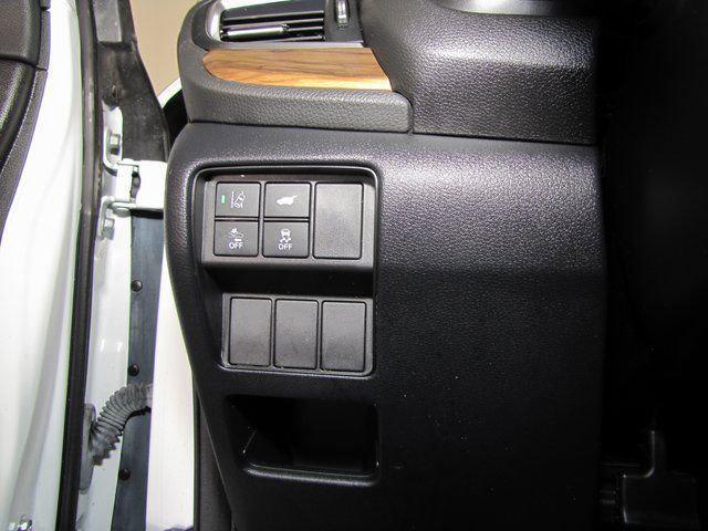 used 2021 Honda CR-V car, priced at $26,998