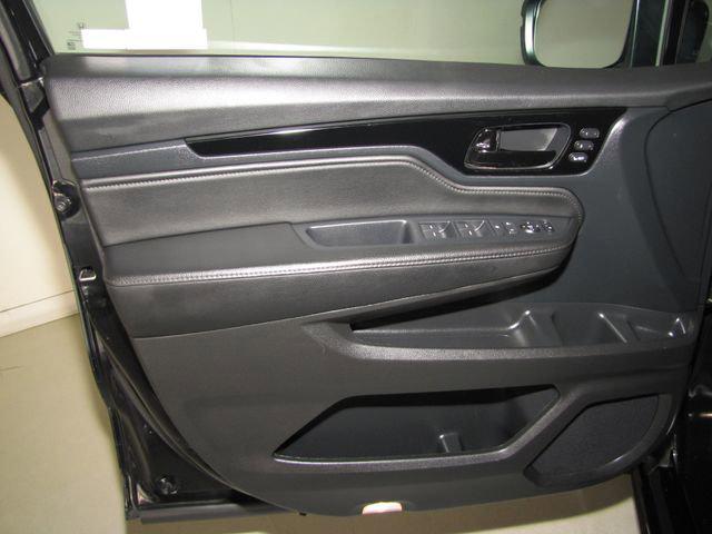 used 2023 Honda Odyssey car, priced at $33,998