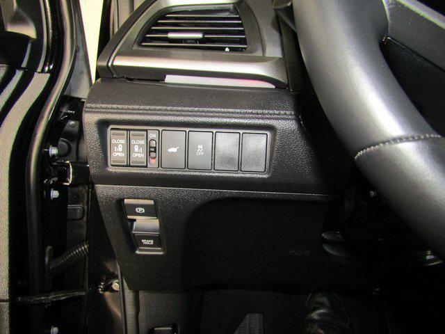 used 2025 Honda Odyssey car, priced at $40,998