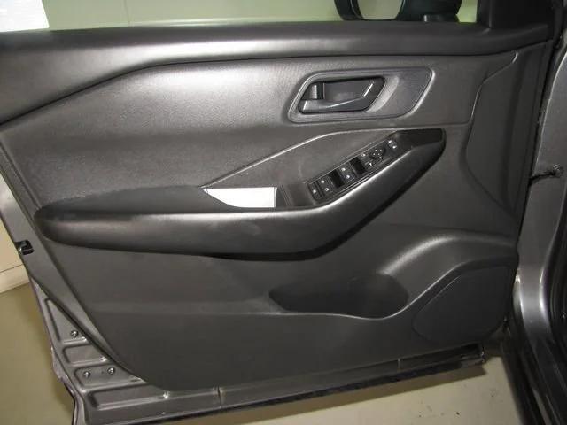 used 2025 Nissan Rogue car, priced at $24,998