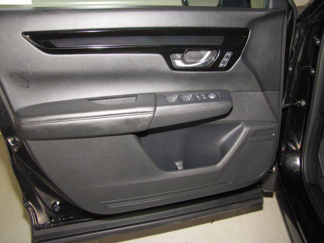 used 2024 Honda CR-V car, priced at $30,998