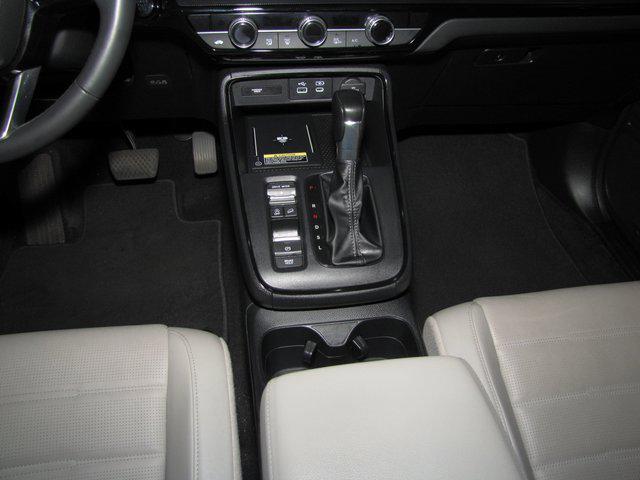 used 2025 Honda CR-V car, priced at $33,998