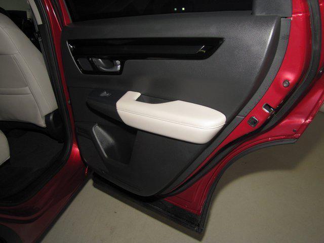 used 2025 Honda CR-V car, priced at $31,998