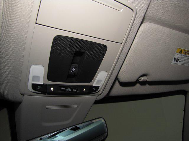 used 2025 Honda CR-V car, priced at $31,998