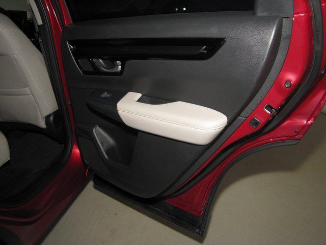 used 2025 Honda CR-V car, priced at $33,998