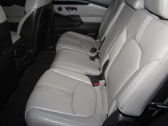 used 2024 Honda Pilot car, priced at $44,599