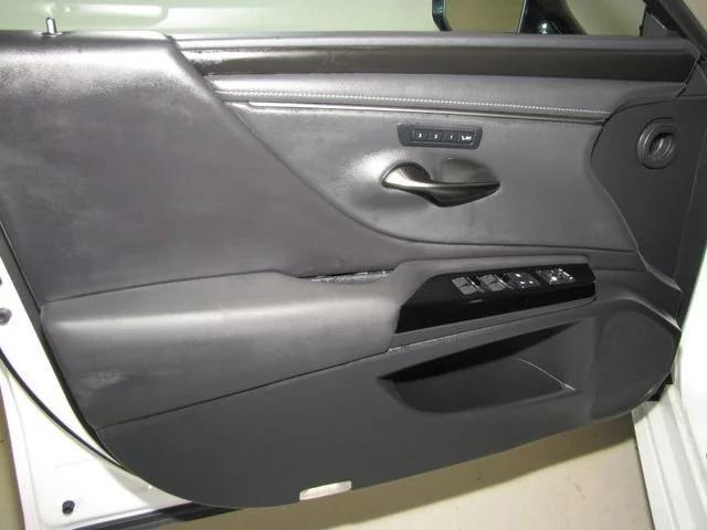 used 2023 Lexus ES 350 car, priced at $38,998