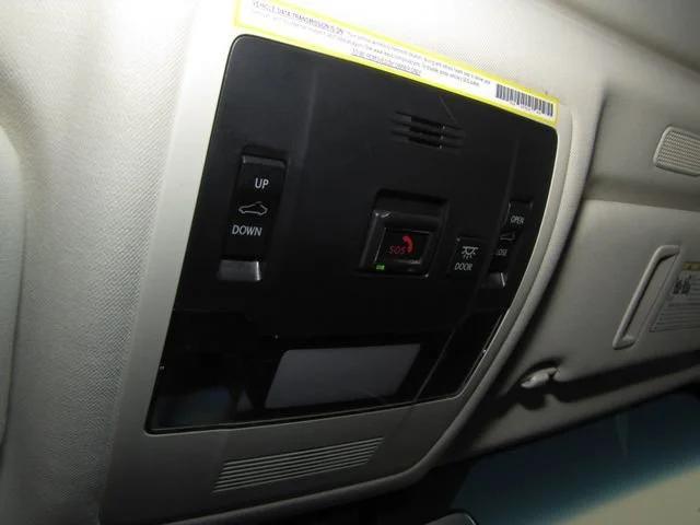 used 2023 Lexus ES 350 car, priced at $38,998