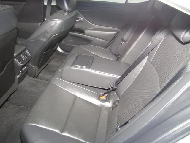 used 2023 Lexus ES 350 car, priced at $38,998