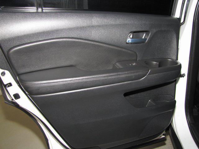 used 2021 Honda Pilot car, priced at $21,998