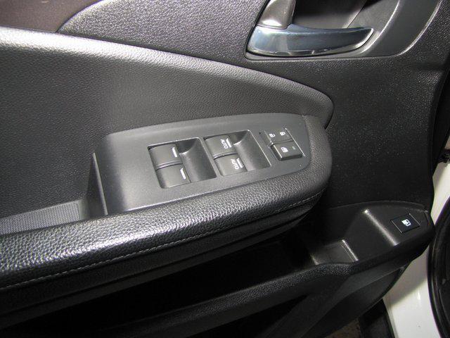 used 2021 Honda Pilot car, priced at $21,998