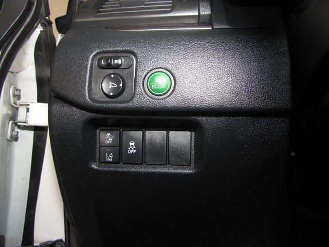 used 2021 Honda Pilot car, priced at $21,998