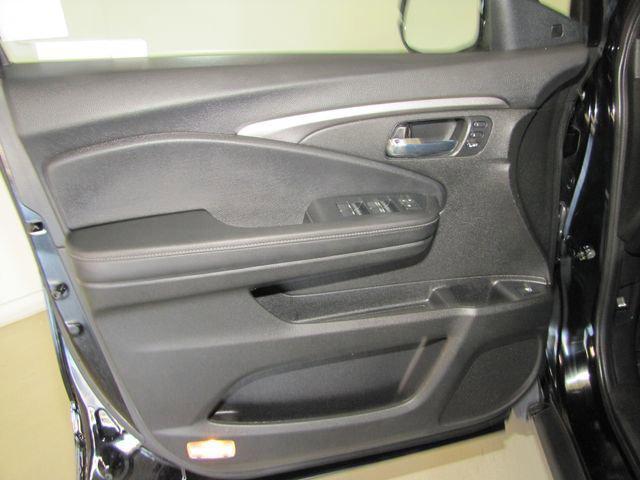 used 2023 Honda Ridgeline car, priced at $33,998